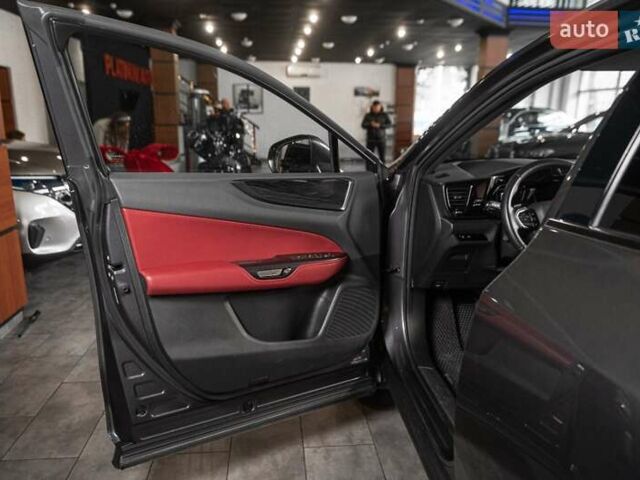 Серый Лексус НХ, объемом двигателя 2.49 л и пробегом 15 тыс. км за 51900 $, фото 58 на Automoto.ua