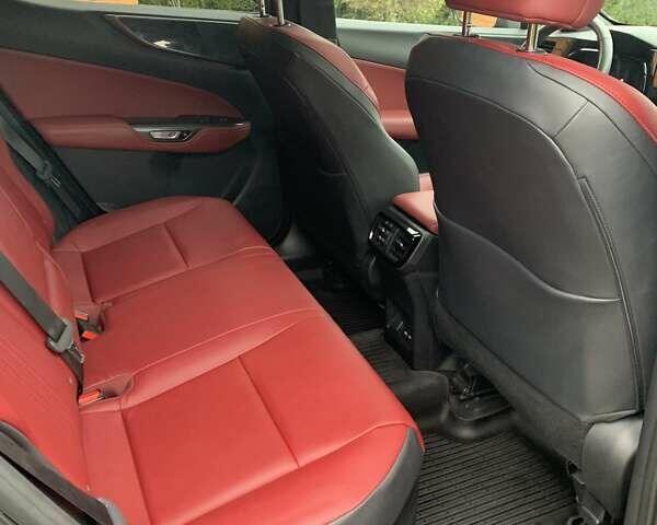 Серый Лексус НХ, объемом двигателя 2.49 л и пробегом 64 тыс. км за 45000 $, фото 5 на Automoto.ua