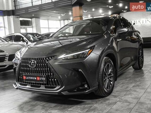 Серый Лексус НХ, объемом двигателя 2.49 л и пробегом 15 тыс. км за 51900 $, фото 68 на Automoto.ua