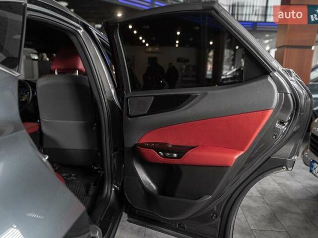 Серый Лексус НХ, объемом двигателя 2.49 л и пробегом 15 тыс. км за 51900 $, фото 10 на Automoto.ua