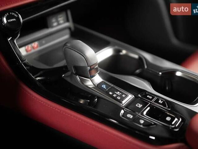 Серый Лексус НХ, объемом двигателя 2.49 л и пробегом 15 тыс. км за 51900 $, фото 32 на Automoto.ua