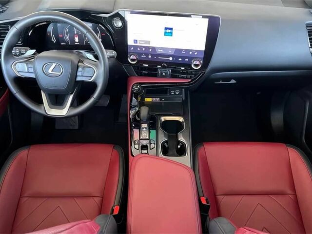 Сірий Лексус НХ, об'ємом двигуна 2.5 л та пробігом 28 тис. км за 21800 $, фото 9 на Automoto.ua
