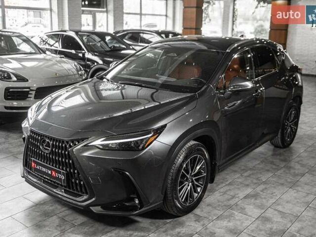 Серый Лексус НХ, объемом двигателя 2.49 л и пробегом 15 тыс. км за 51900 $, фото 69 на Automoto.ua
