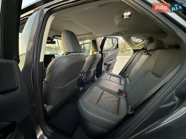 Серый Лексус НХ, объемом двигателя 2.49 л и пробегом 45 тыс. км за 49900 $, фото 33 на Automoto.ua