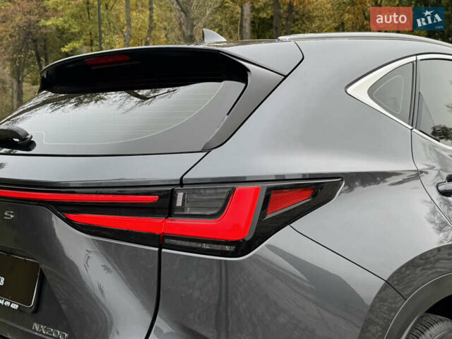 Лексус НХ 2022 в Киеве на Automoto.ua Серый Лексус НХ, объемом двигателя 1.99 л и пробегом 93 тыс. км за 36555 $, фото 99 на Automoto.ua