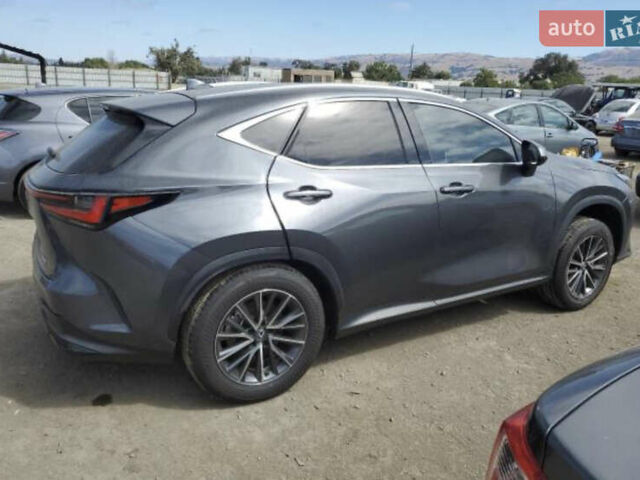 Серый Лексус НХ, объемом двигателя 2 л и пробегом 82 тыс. км за 28000 $, фото 5 на Automoto.ua