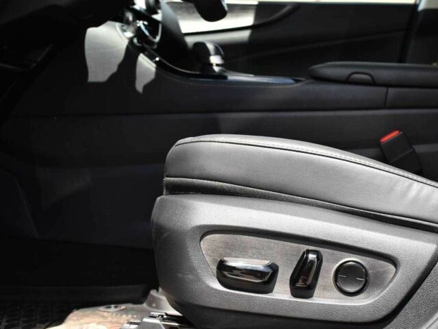 Сірий Лексус НХ, об'ємом двигуна 2.5 л та пробігом 30 тис. км за 48850 $, фото 11 на Automoto.ua