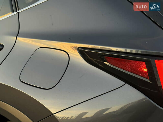 Серый Лексус НХ, объемом двигателя 2.49 л и пробегом 45 тыс. км за 49900 $, фото 23 на Automoto.ua