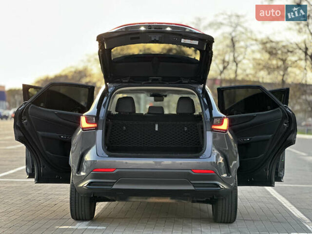 Серый Лексус НХ, объемом двигателя 2.49 л и пробегом 45 тыс. км за 49900 $, фото 28 на Automoto.ua