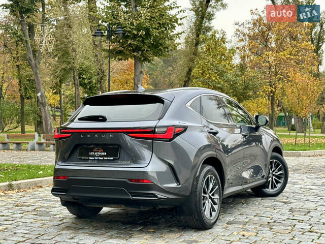 Лексус НХ 2022 в Киеве на Automoto.ua Серый Лексус НХ, объемом двигателя 1.99 л и пробегом 93 тыс. км за 36555 $, фото 7 на Automoto.ua