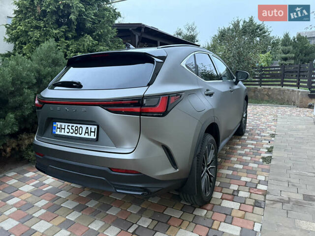 Сірий Лексус НХ, об'ємом двигуна 2.49 л та пробігом 5 тис. км за 56700 $, фото 5 на Automoto.ua
