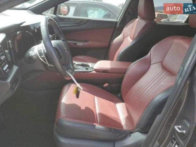 Серый Лексус НХ, объемом двигателя 2 л и пробегом 82 тыс. км за 28000 $, фото 9 на Automoto.ua