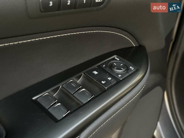 Серый Лексус НХ, объемом двигателя 2.49 л и пробегом 45 тыс. км за 49900 $, фото 45 на Automoto.ua