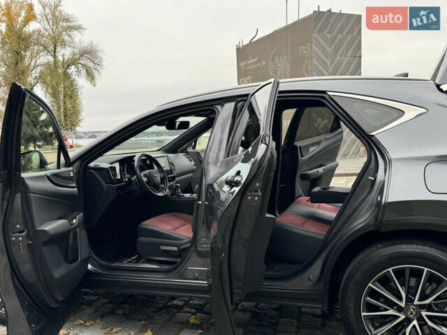 Лексус НХ 2022 в Киеве на Automoto.ua Серый Лексус НХ, объемом двигателя 1.99 л и пробегом 93 тыс. км за 36555 $, фото 64 на Automoto.ua