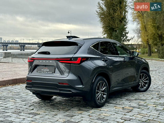 Лексус НХ 2022 в Киеве на Automoto.ua Серый Лексус НХ, объемом двигателя 1.99 л и пробегом 93 тыс. км за 36555 $, фото 54 на Automoto.ua