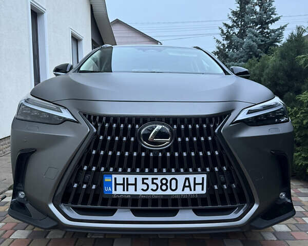 Сірий Лексус НХ, об'ємом двигуна 2.49 л та пробігом 5 тис. км за 56700 $, фото 11 на Automoto.ua