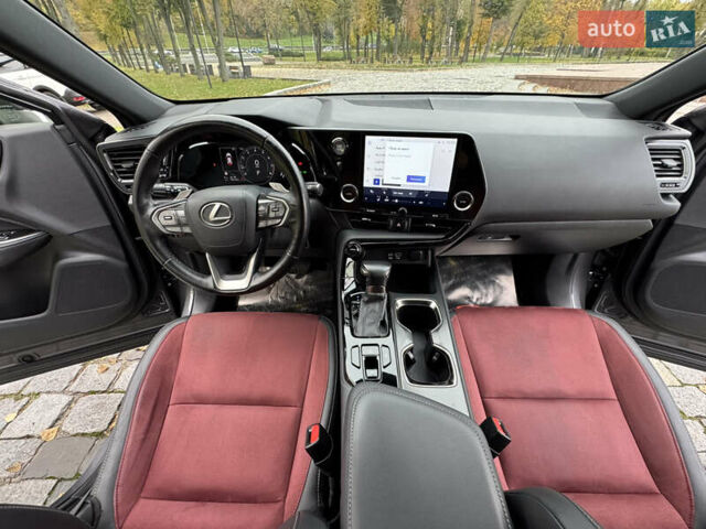 Лексус НХ 2022 в Киеве на Automoto.ua Серый Лексус НХ, объемом двигателя 1.99 л и пробегом 93 тыс. км за 36555 $, фото 11 на Automoto.ua