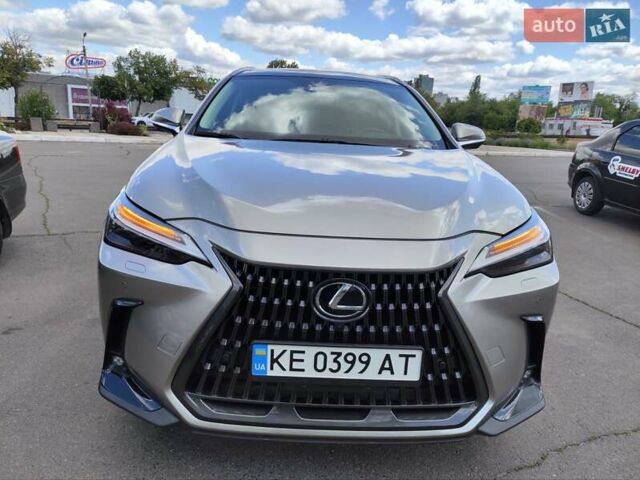 Серый Лексус НХ, объемом двигателя 2.49 л и пробегом 30 тыс. км за 48888 $, фото 48 на Automoto.ua