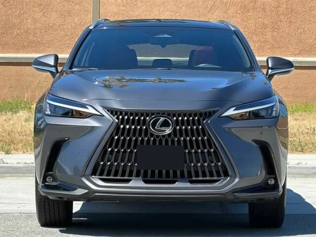 Сірий Лексус НХ, об'ємом двигуна 2.5 л та пробігом 28 тис. км за 21800 $, фото 1 на Automoto.ua