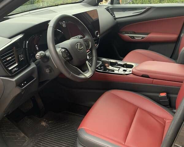 Серый Лексус НХ, объемом двигателя 2.49 л и пробегом 64 тыс. км за 45000 $, фото 7 на Automoto.ua