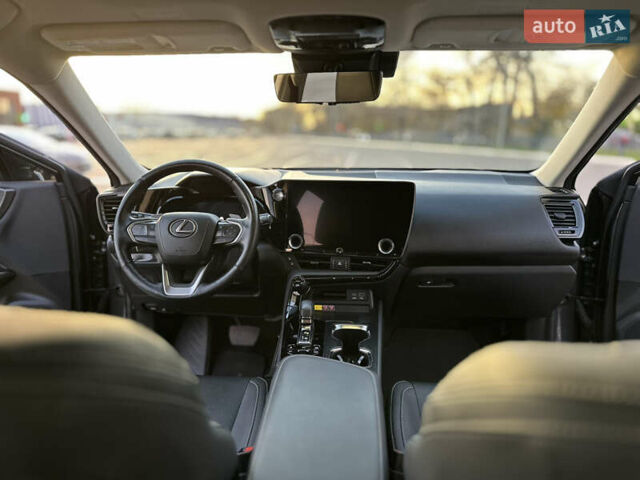 Серый Лексус НХ, объемом двигателя 2.49 л и пробегом 45 тыс. км за 49900 $, фото 39 на Automoto.ua