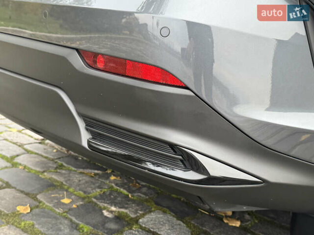 Лексус НХ 2022 в Киеве на Automoto.ua Серый Лексус НХ, объемом двигателя 1.99 л и пробегом 93 тыс. км за 36555 $, фото 92 на Automoto.ua