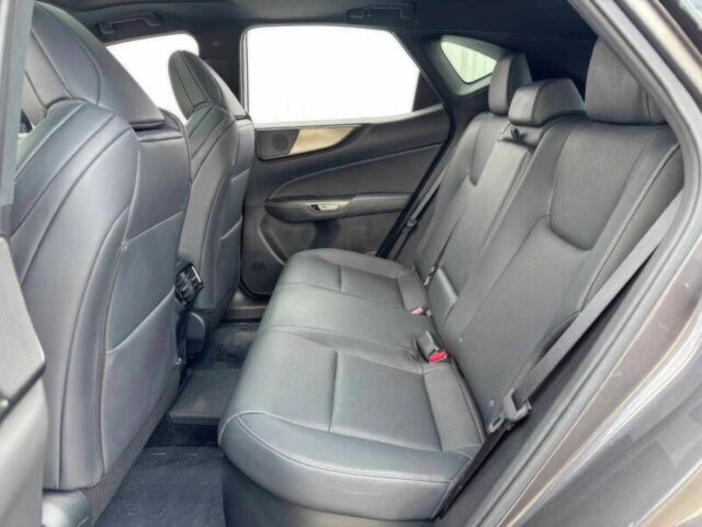 Серый Лексус НХ, объемом двигателя 2.5 л и пробегом 25 тыс. км за 38000 $, фото 11 на Automoto.ua