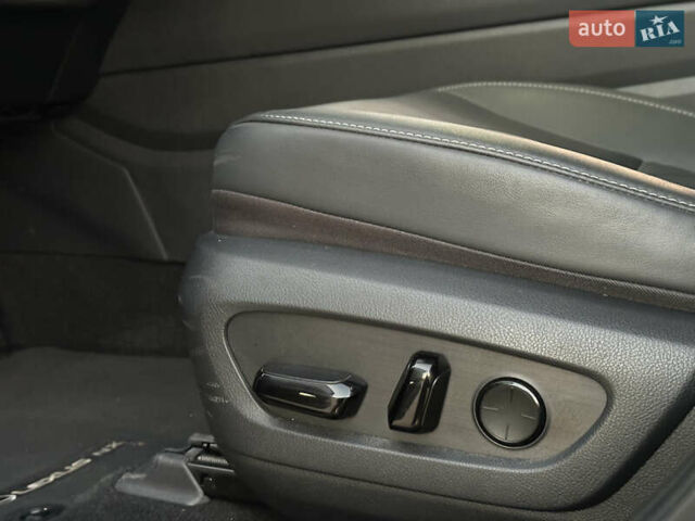 Серый Лексус НХ, объемом двигателя 2.49 л и пробегом 45 тыс. км за 49900 $, фото 46 на Automoto.ua