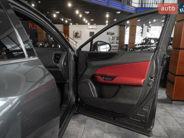 Серый Лексус НХ, объемом двигателя 2.49 л и пробегом 15 тыс. км за 51900 $, фото 13 на Automoto.ua