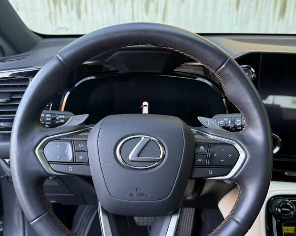 Серый Лексус НХ, объемом двигателя 2.39 л и пробегом 37 тыс. км за 42900 $, фото 36 на Automoto.ua