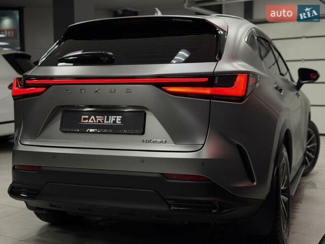 Серый Лексус НХ, объемом двигателя 2.49 л и пробегом 8 тыс. км за 54500 $, фото 17 на Automoto.ua