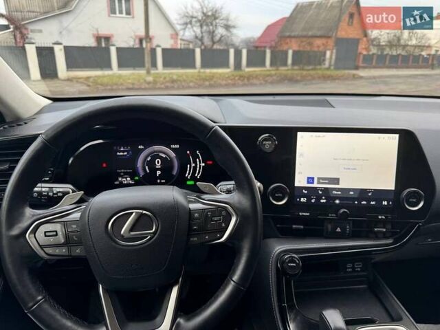 Сірий Лексус НХ, об'ємом двигуна 2.49 л та пробігом 14 тис. км за 49200 $, фото 27 на Automoto.ua