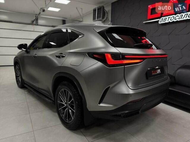 Серый Лексус НХ, объемом двигателя 2.49 л и пробегом 8 тыс. км за 54500 $, фото 31 на Automoto.ua