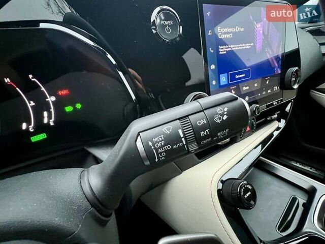 Сірий Лексус НХ, об'ємом двигуна 2.5 л та пробігом 23 тис. км за 52500 $, фото 25 на Automoto.ua