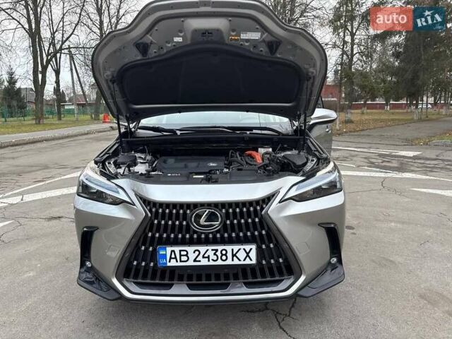 Сірий Лексус НХ, об'ємом двигуна 2.49 л та пробігом 14 тис. км за 49200 $, фото 19 на Automoto.ua