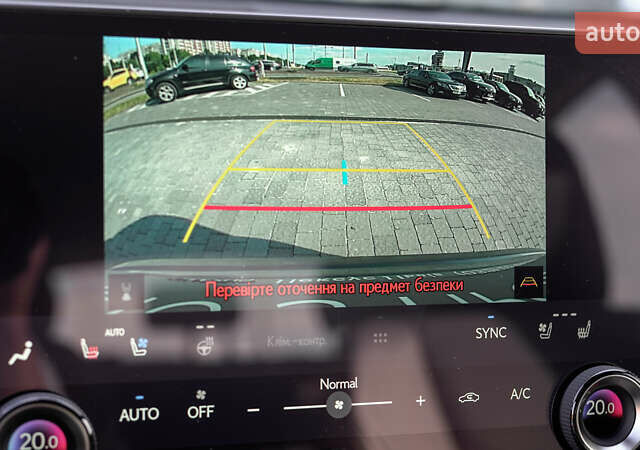 Сірий Лексус НХ, об'ємом двигуна 2.5 л та пробігом 3 тис. км за 64922 $, фото 25 на Automoto.ua