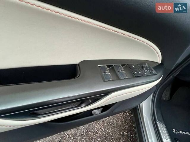 Сірий Лексус НХ, об'ємом двигуна 2.5 л та пробігом 23 тис. км за 52500 $, фото 14 на Automoto.ua