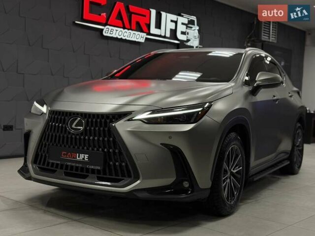 Серый Лексус НХ, объемом двигателя 2.49 л и пробегом 8 тыс. км за 54500 $, фото 12 на Automoto.ua