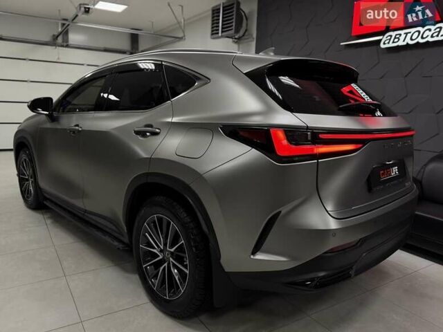 Серый Лексус НХ, объемом двигателя 2.49 л и пробегом 8 тыс. км за 54500 $, фото 30 на Automoto.ua