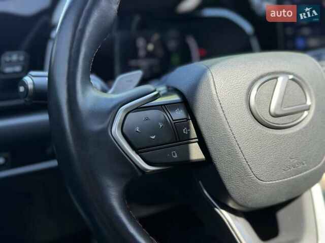 Серый Лексус НХ, объемом двигателя 2.49 л и пробегом 32 тыс. км за 55500 $, фото 38 на Automoto.ua