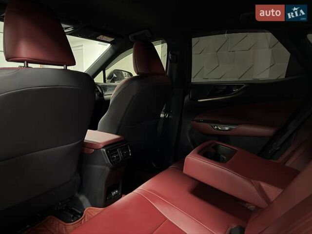 Серый Лексус НХ, объемом двигателя 2.49 л и пробегом 8 тыс. км за 54500 $, фото 51 на Automoto.ua