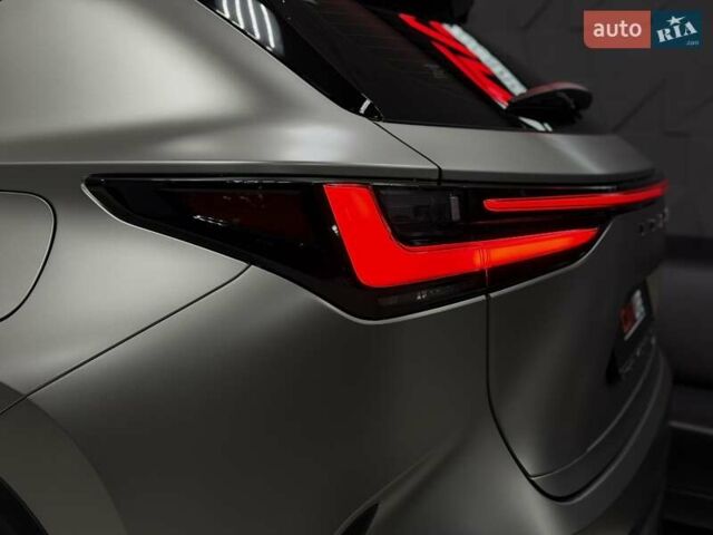 Серый Лексус НХ, объемом двигателя 2.49 л и пробегом 8 тыс. км за 54500 $, фото 26 на Automoto.ua