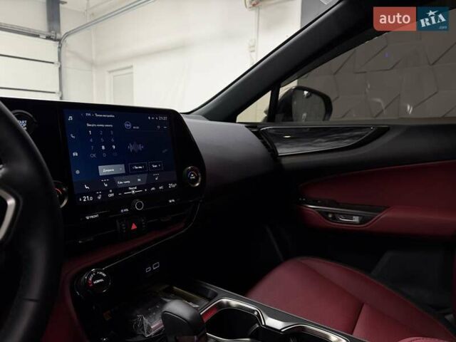 Серый Лексус НХ, объемом двигателя 2.49 л и пробегом 8 тыс. км за 54500 $, фото 36 на Automoto.ua