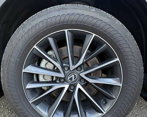 Серый Лексус НХ, объемом двигателя 2.39 л и пробегом 37 тыс. км за 42900 $, фото 49 на Automoto.ua