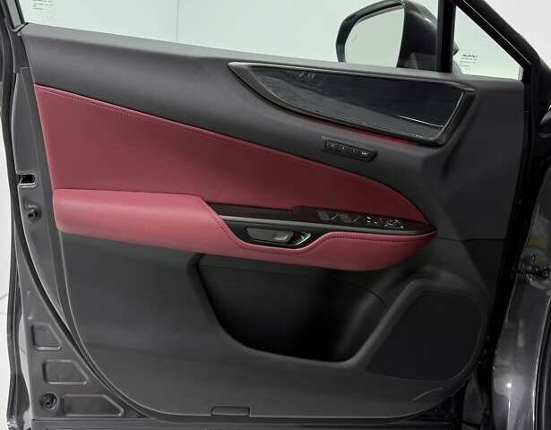 Серый Лексус НХ, объемом двигателя 0 л и пробегом 1 тыс. км за 53500 $, фото 31 на Automoto.ua