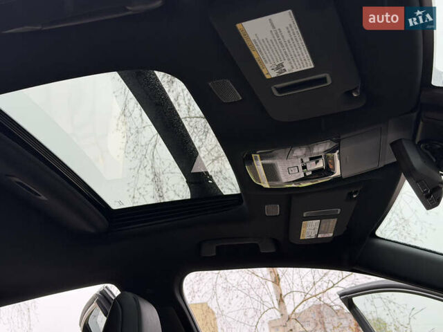 Сірий Лексус НХ, об'ємом двигуна 2.49 л та пробігом 13 тис. км за 54000 $, фото 19 на Automoto.ua