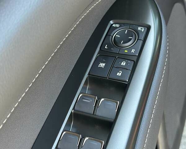 Сірий Лексус НХ, об'ємом двигуна 1.99 л та пробігом 1 тис. км за 48977 $, фото 14 на Automoto.ua