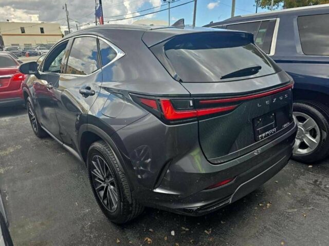 Сірий Лексус НХ, об'ємом двигуна 0 л та пробігом 10 тис. км за 38000 $, фото 3 на Automoto.ua