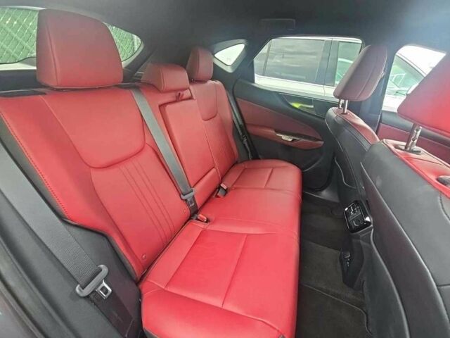 Сірий Лексус НХ, об'ємом двигуна 0 л та пробігом 10 тис. км за 38000 $, фото 7 на Automoto.ua