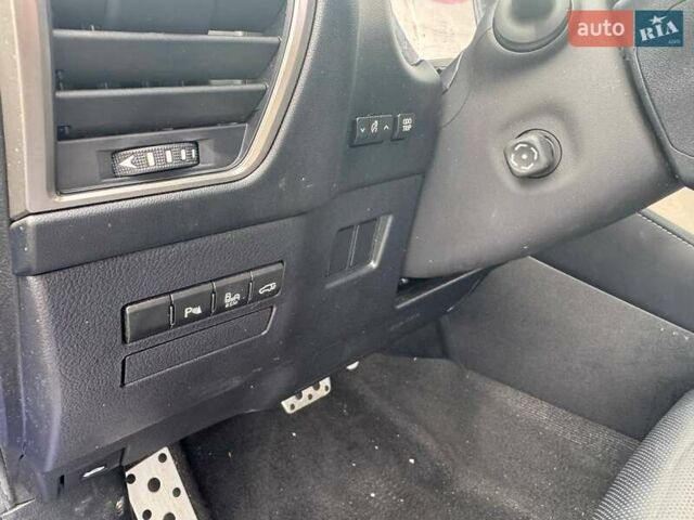 Синій Лексус НХ, об'ємом двигуна 2 л та пробігом 130 тис. км за 14100 $, фото 11 на Automoto.ua